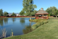 Gazebo-pond-545